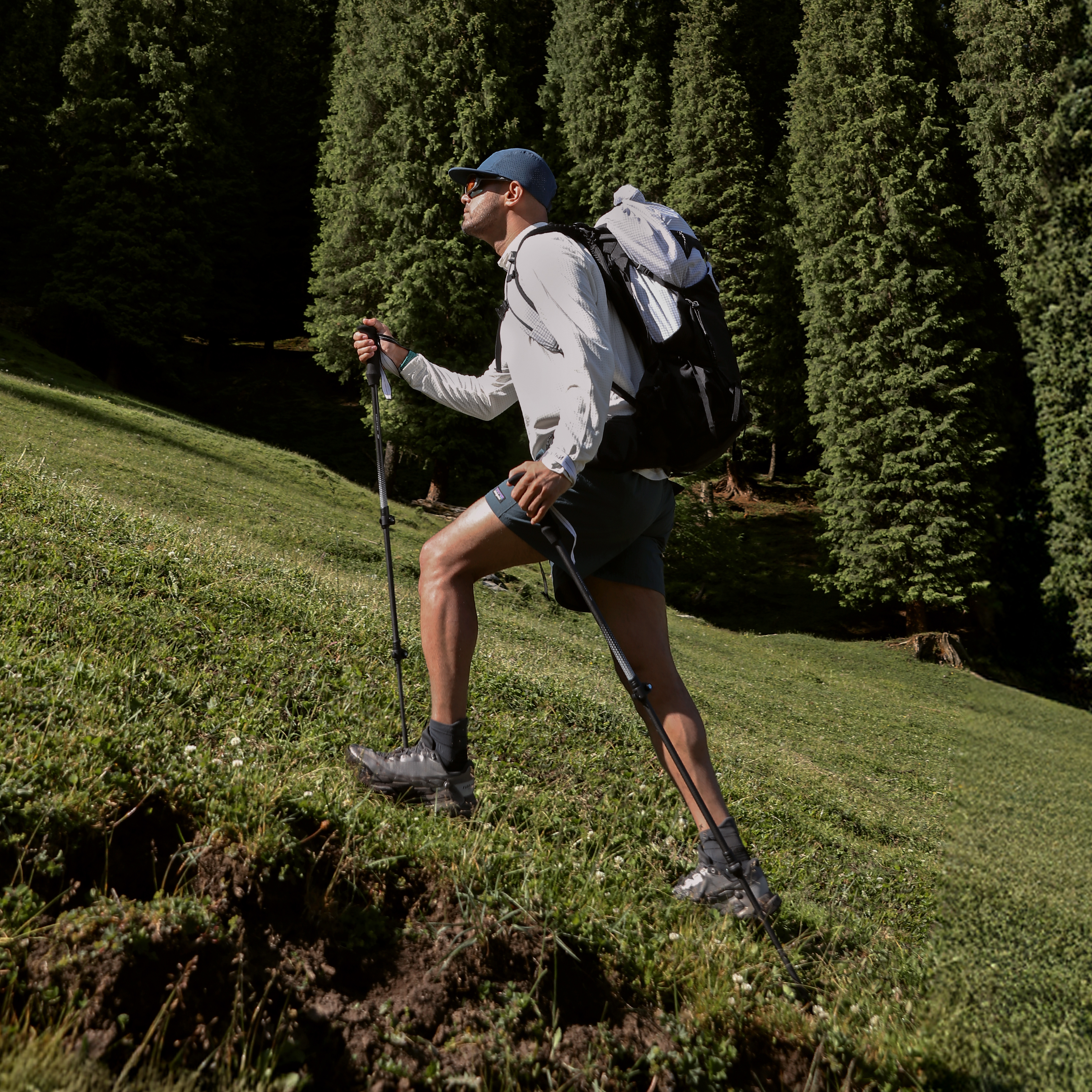 Naturehike Hoar Trek EXT1 karbonová treková hůl 3dílná 169 g – černá